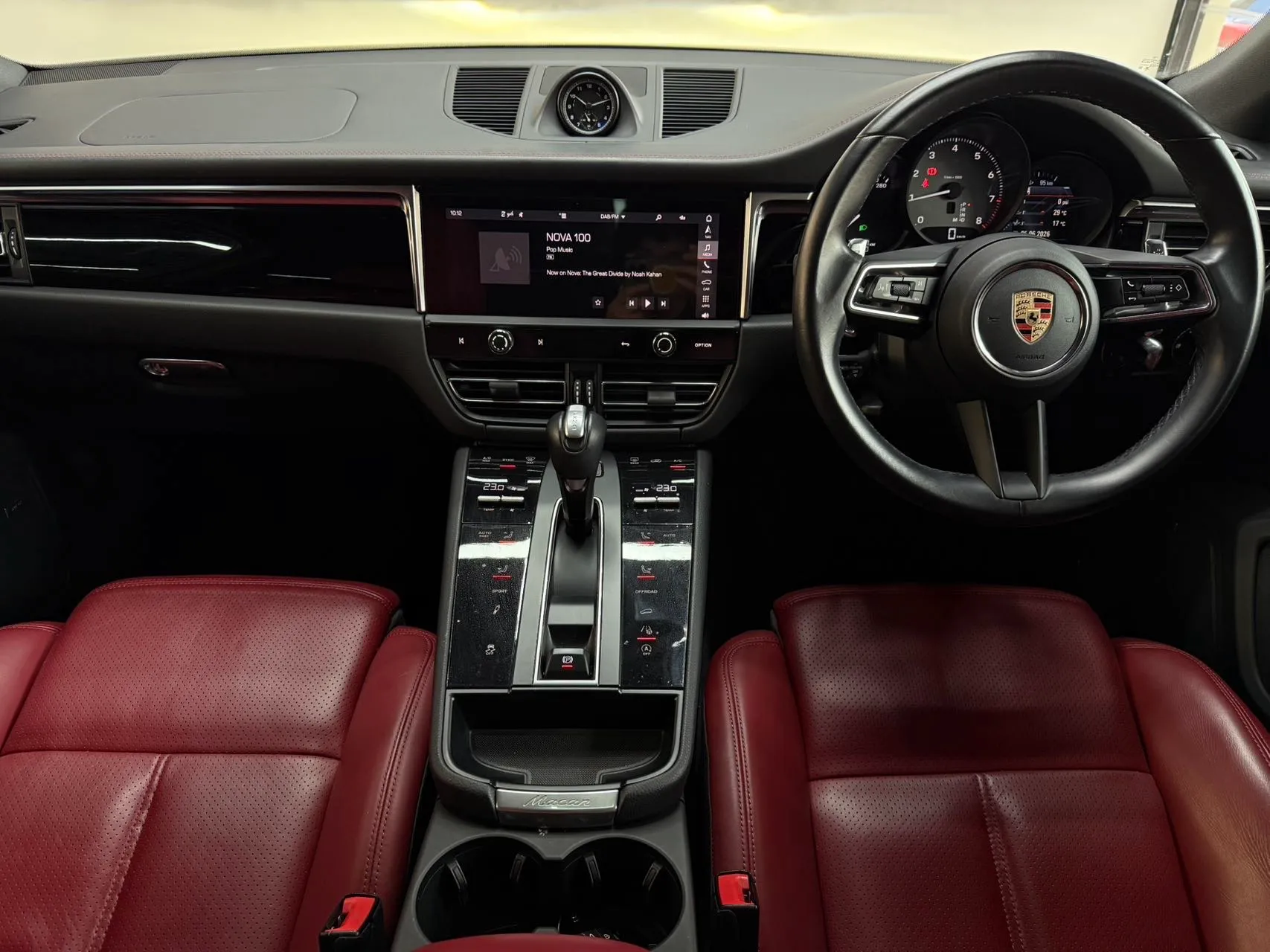 2023 Porsche Macan S 4
