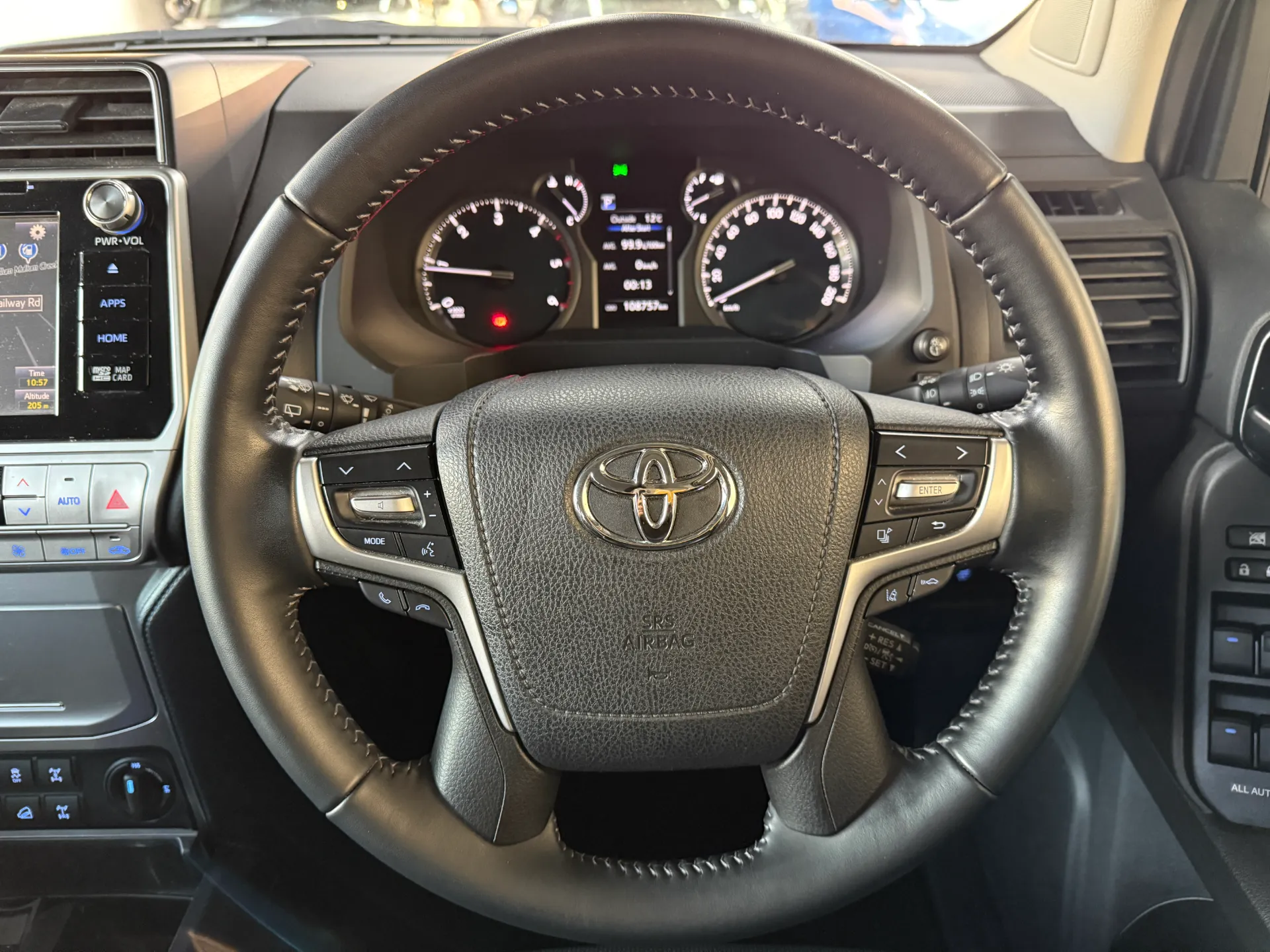 2020 Toyota Land Cruiser Prado GXL 6