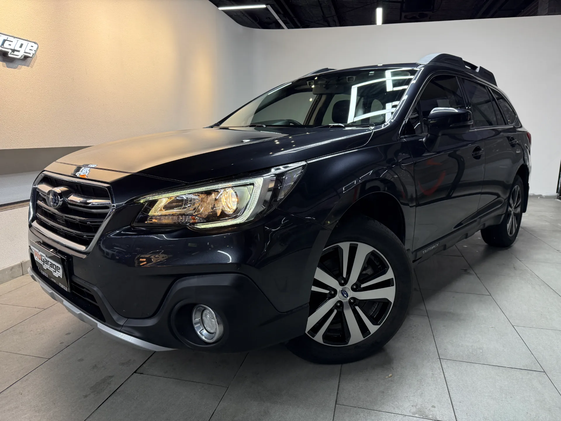 2019 Subaru Outback 2.5i Premium 2