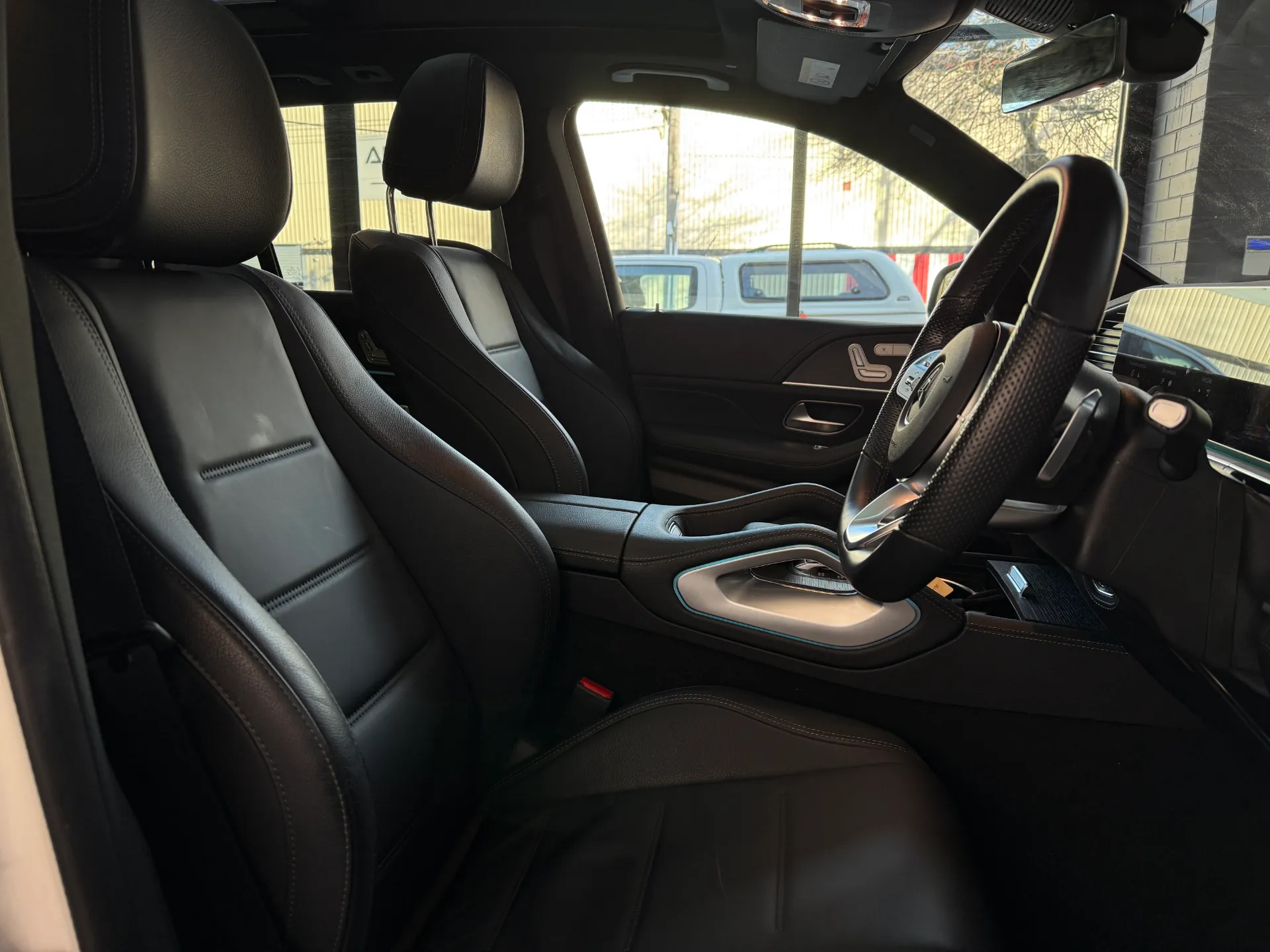 2022 Mercedes-Benz GLE 300d 4MATIC 5
