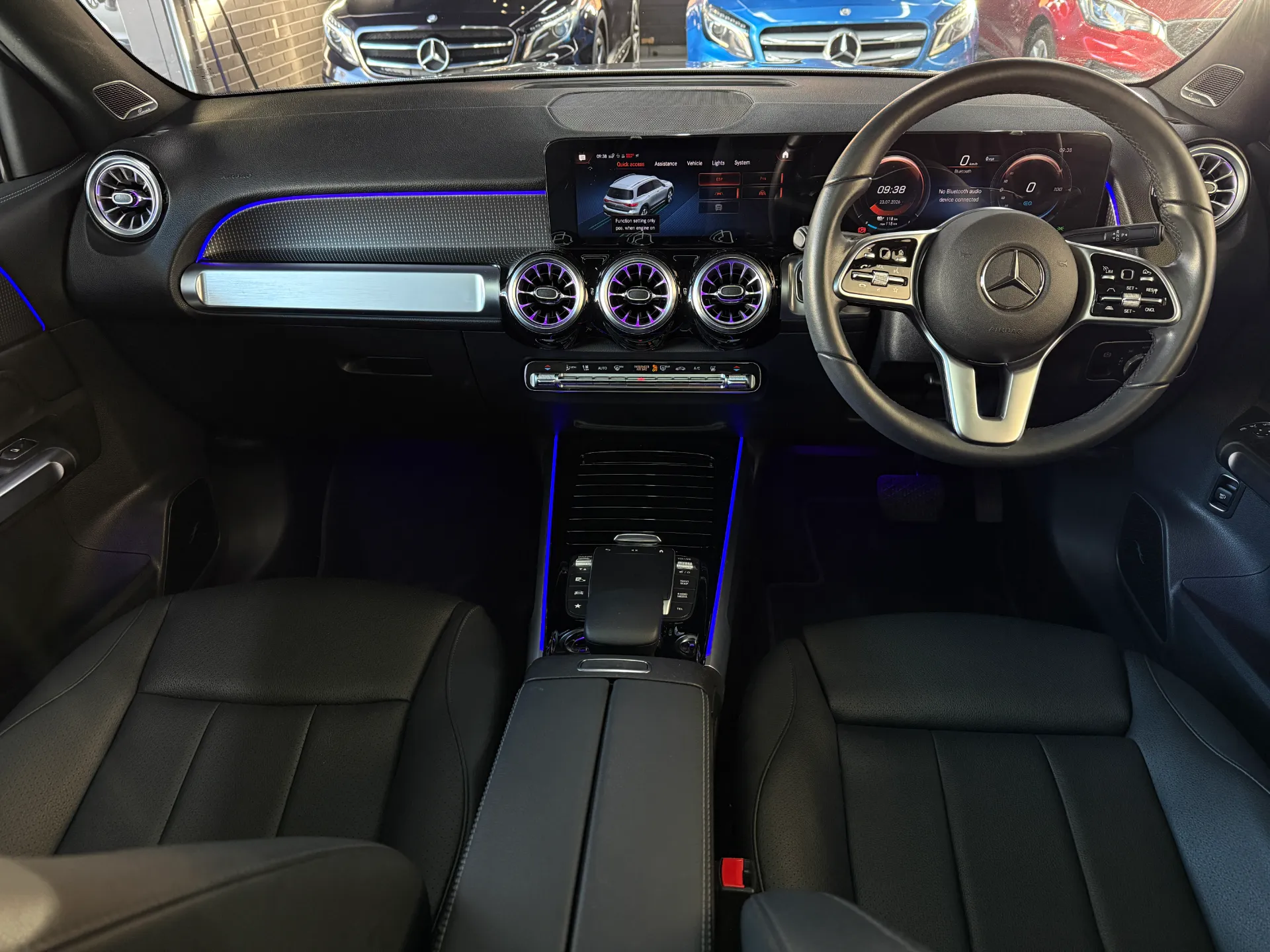2022 Mercedes-Benz EQB 250 7