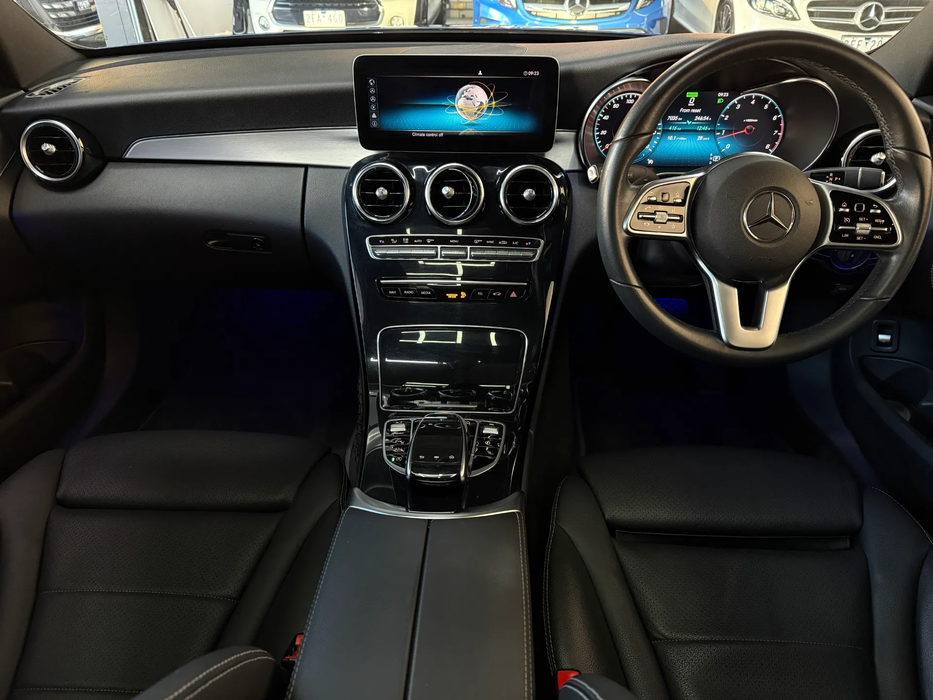 2018 Mercedes-Benz C-Class C200 7