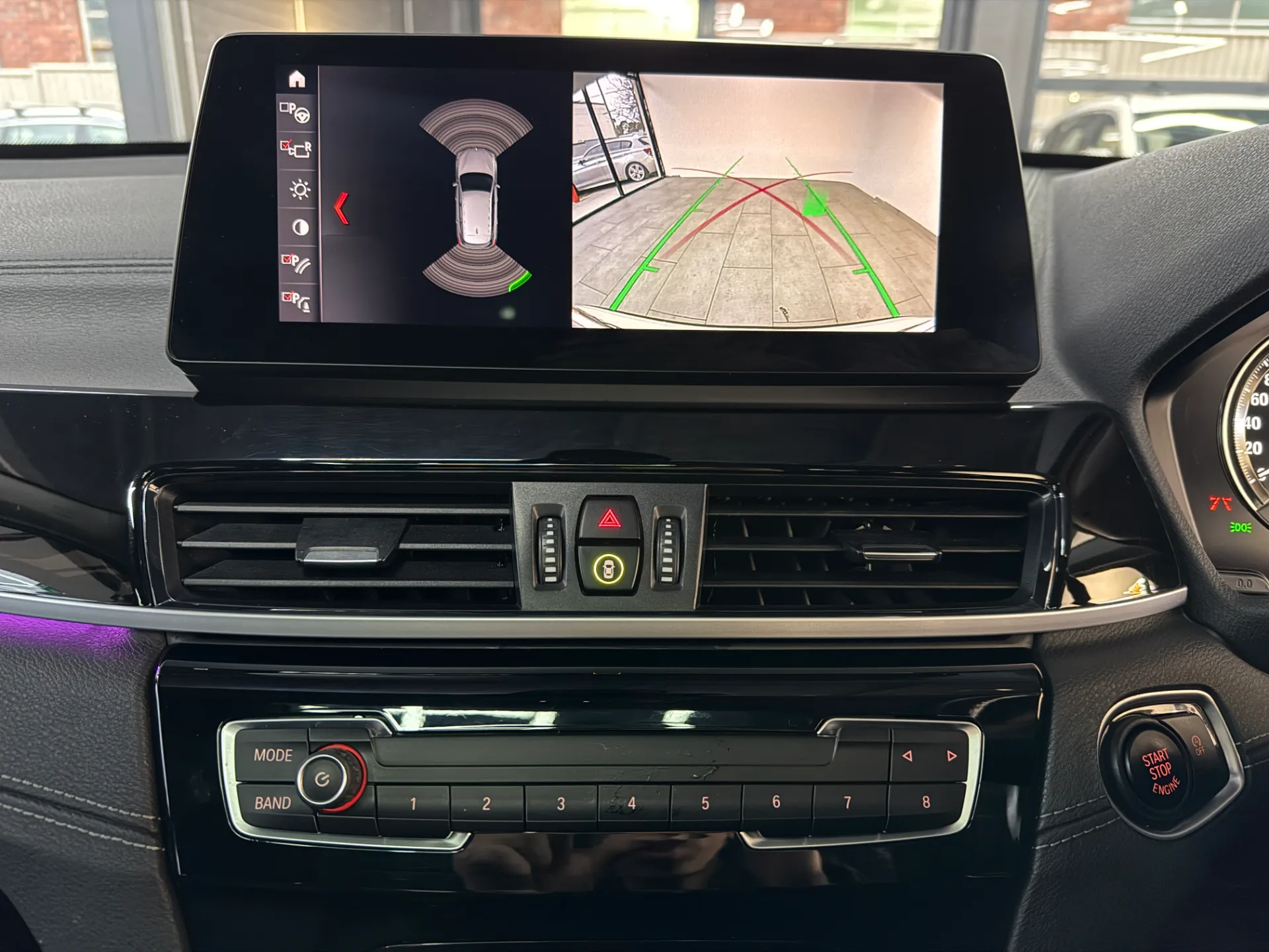 2021 BMW X1 sDrive20i 8