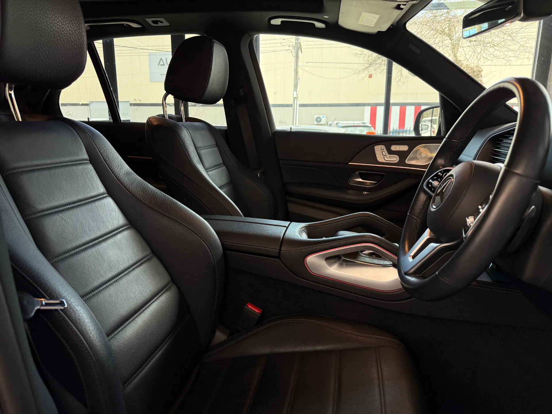 2020 Mercedes-Benz GLE 300d 4MATIC 5