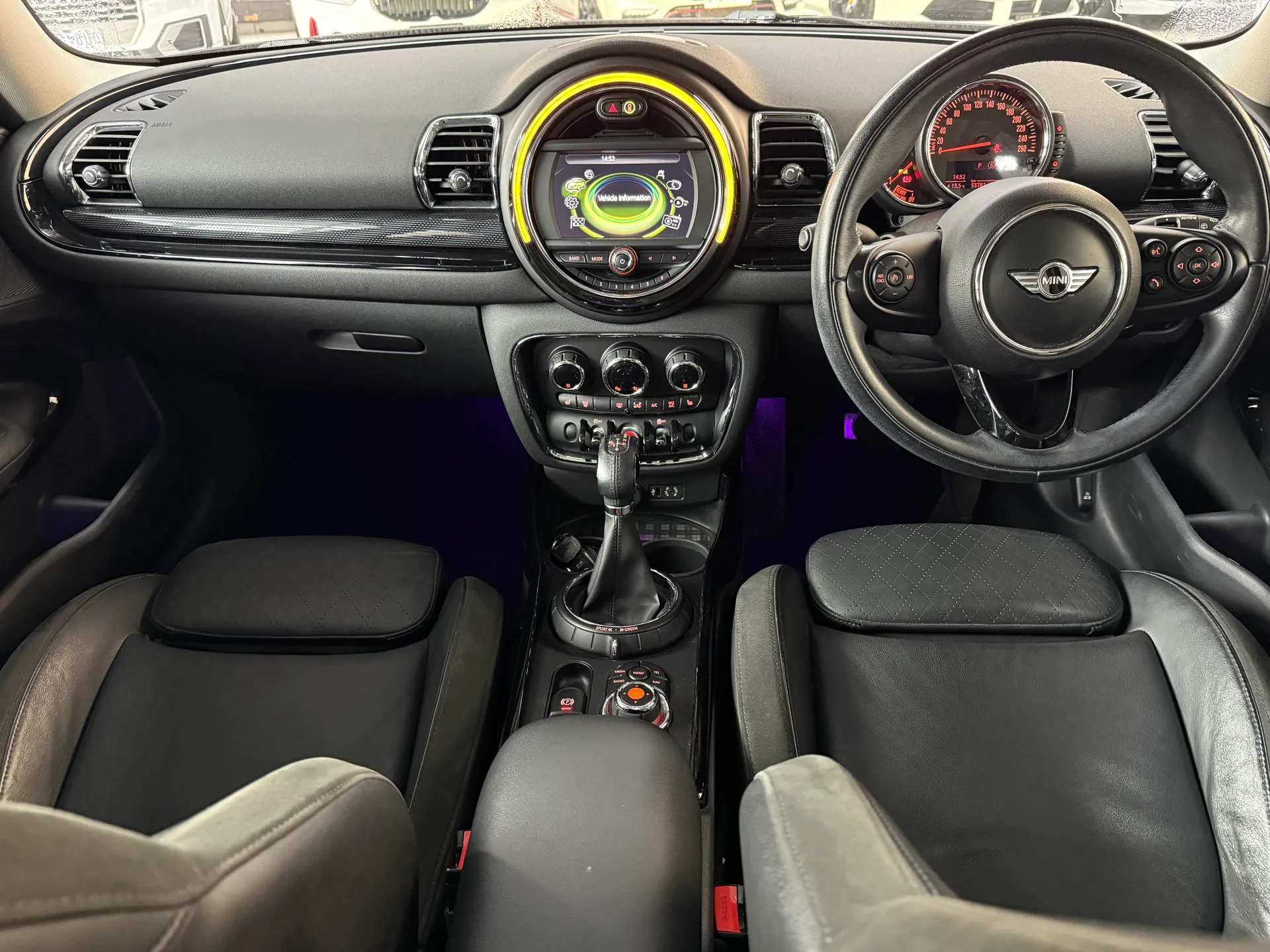 2017 MINI CLUBMAN 5