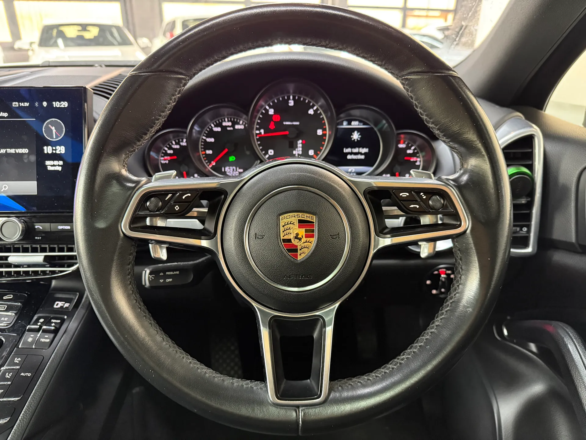 2015 Porsche CAYENNE 6