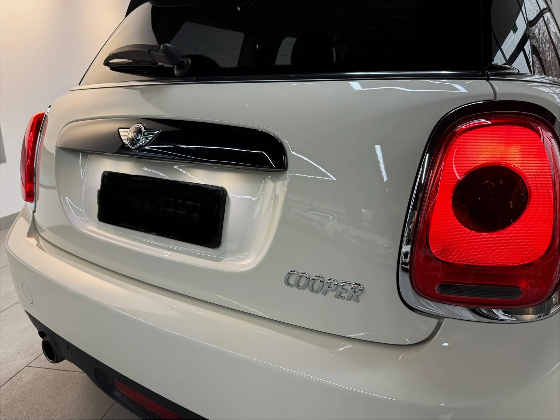 2016 MINI COOPER 4