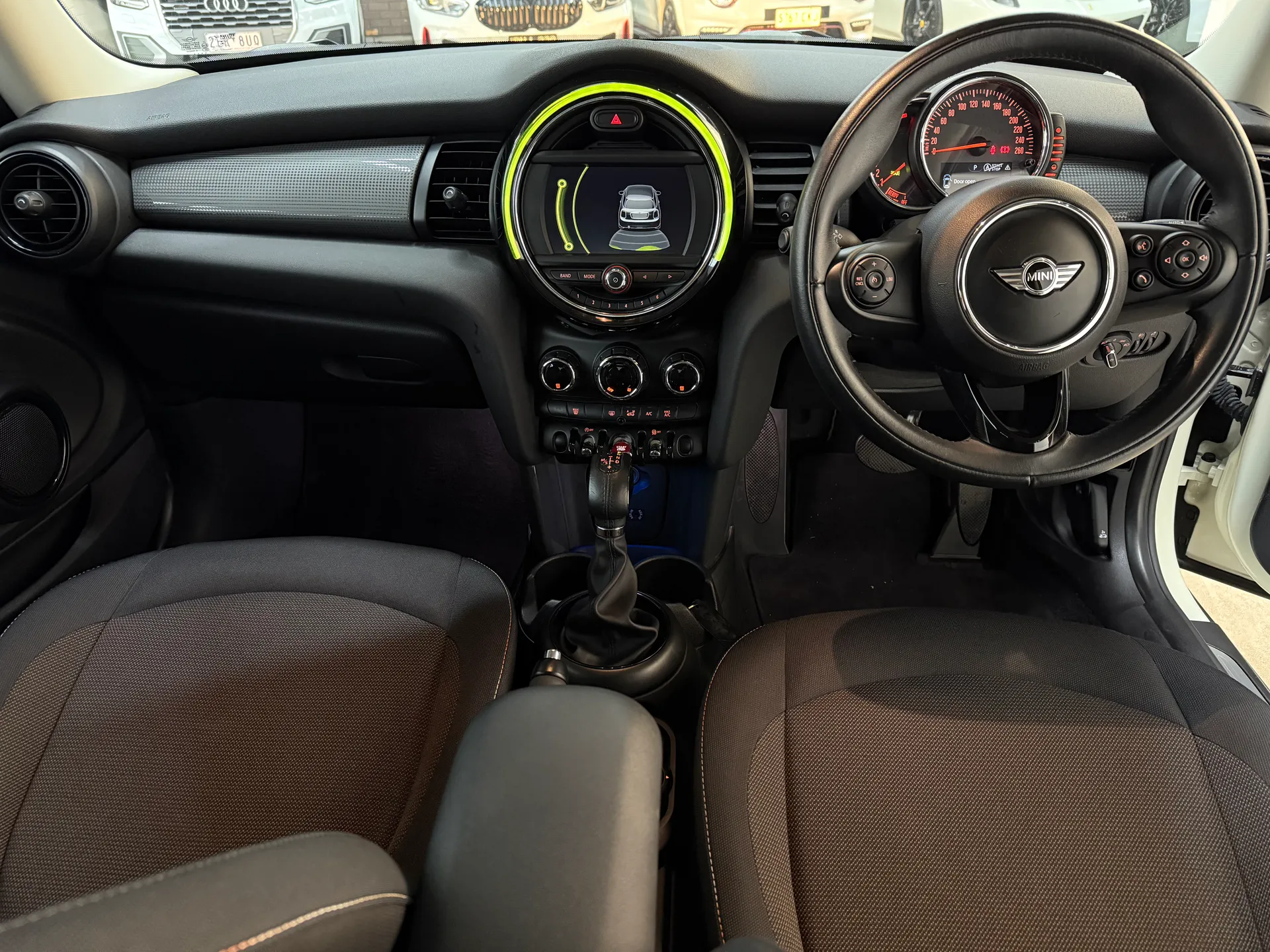 2016 MINI COOPER 5