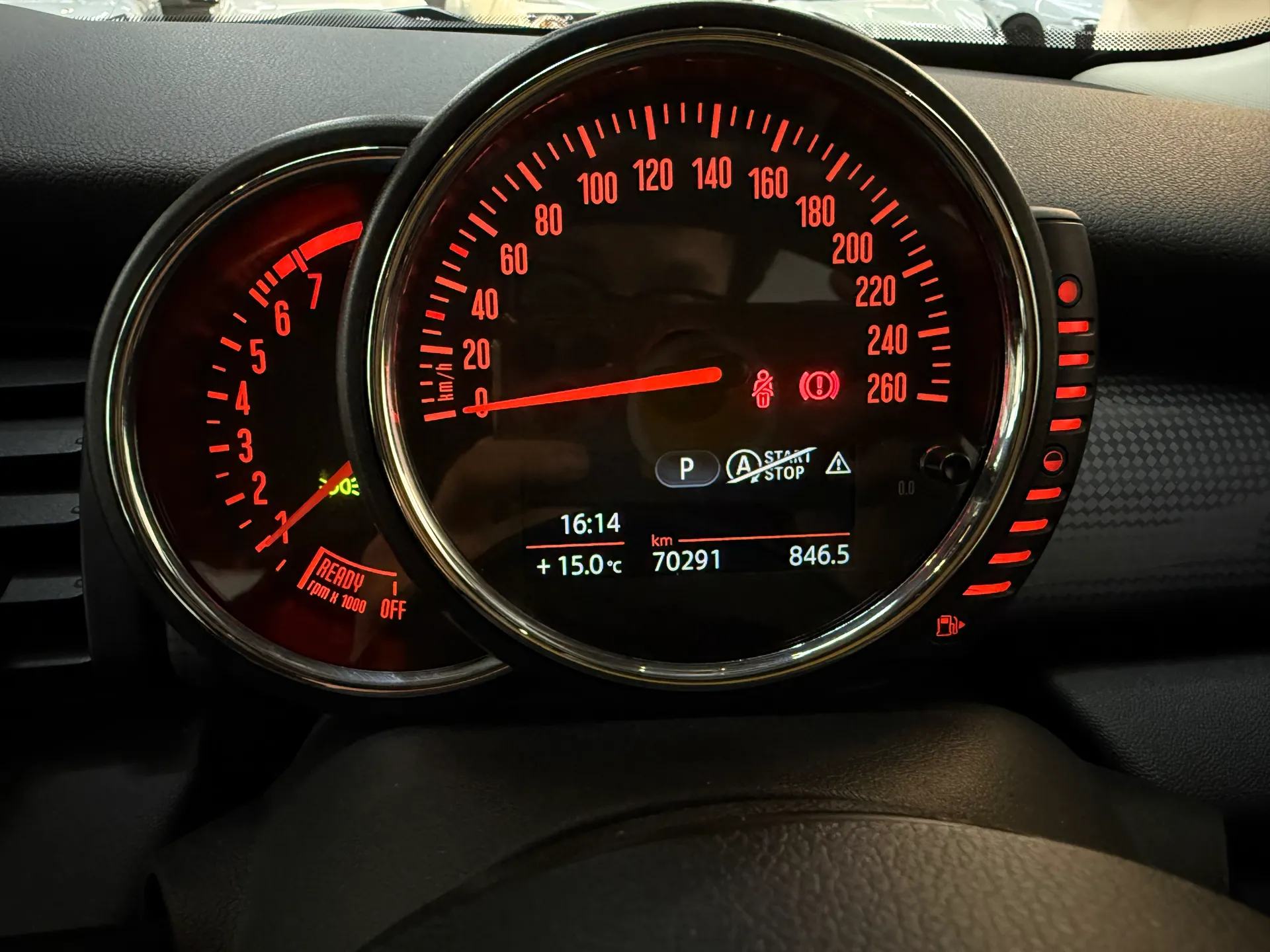 2016 MINI COOPER 0