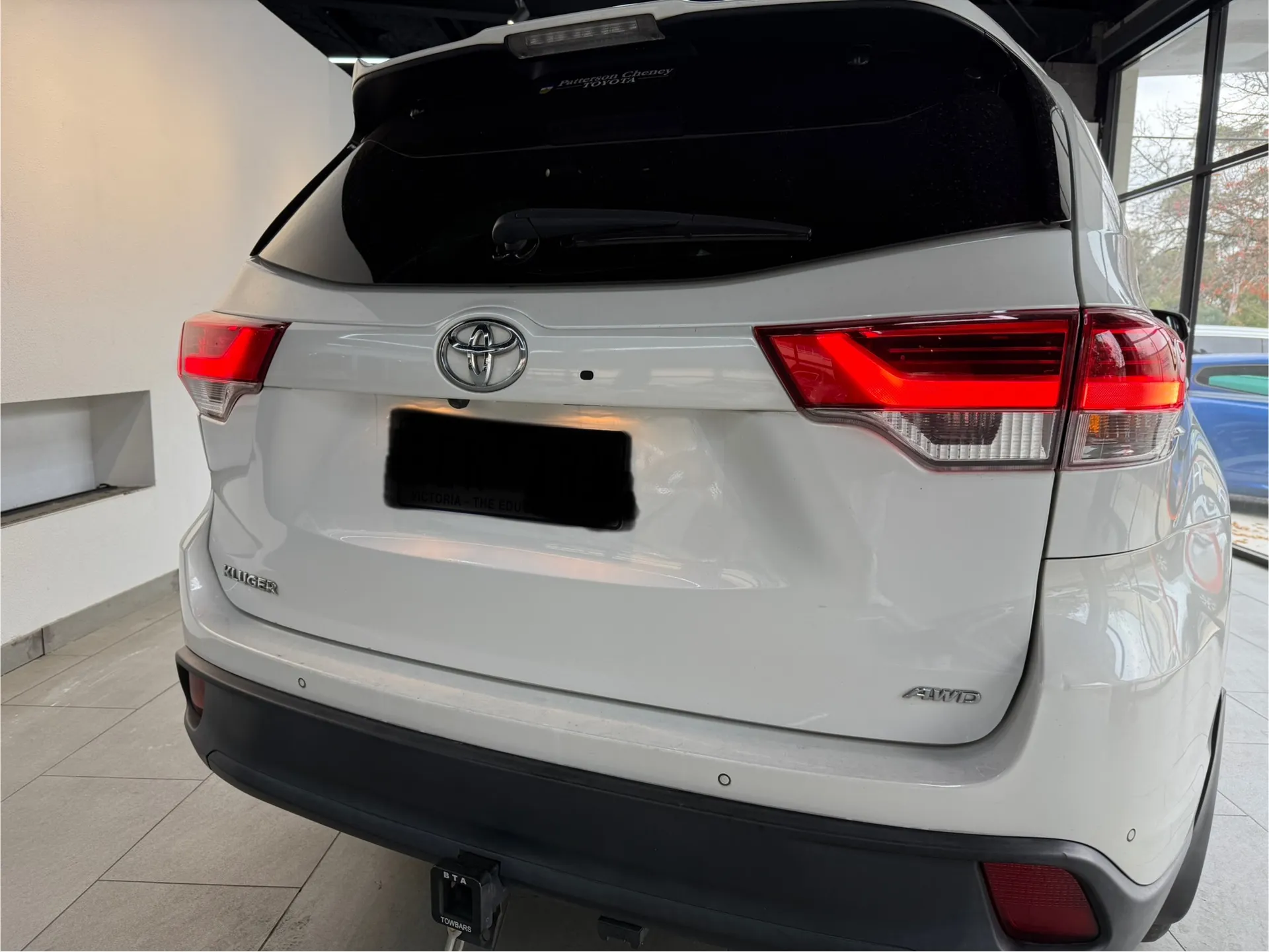 2018 Toyota KLUGER 4