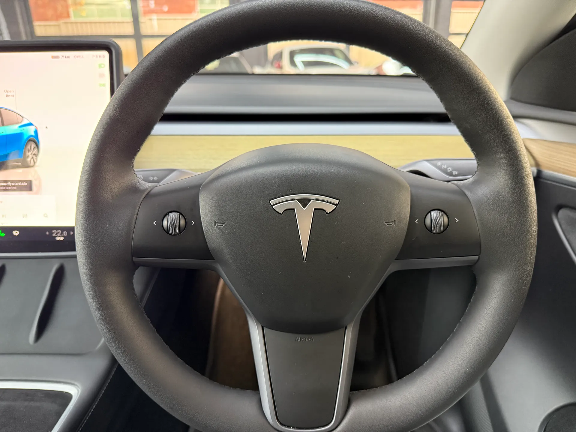 2023 Tesla MODEL Y 5