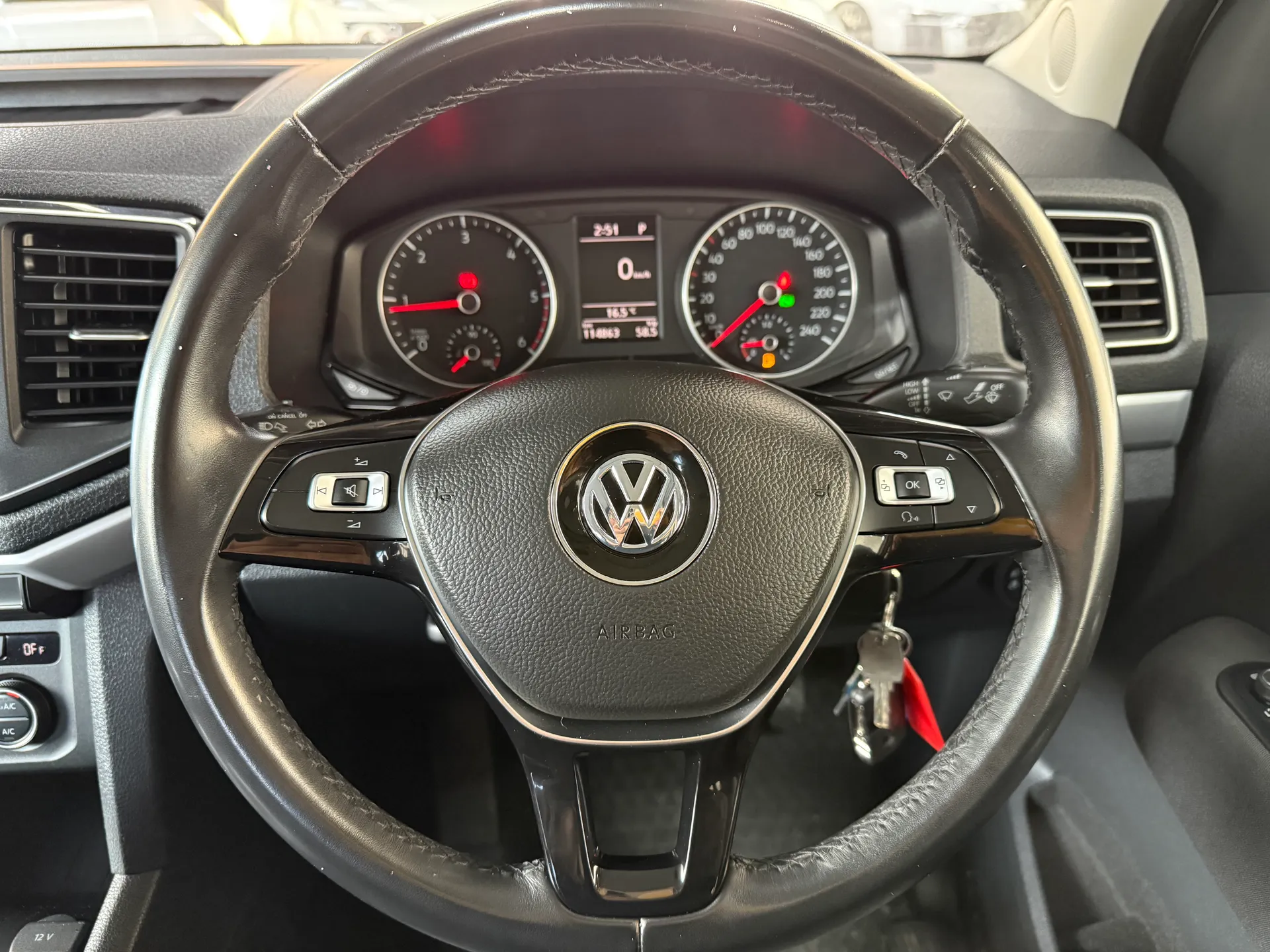 2020 Volkswagen AMAROK 6