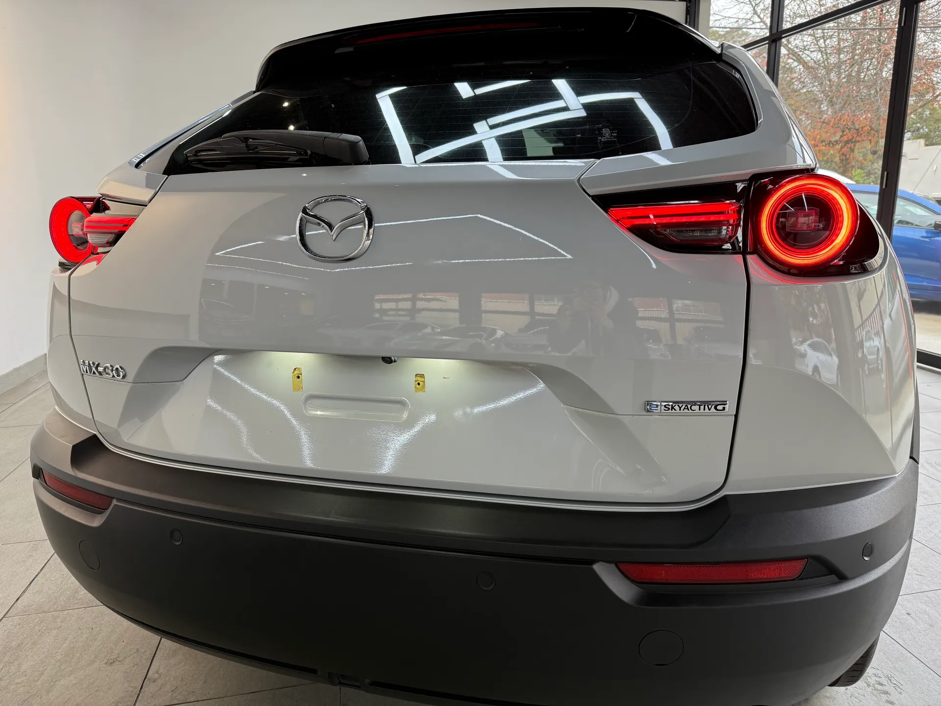 2021 Mazda MX-30 3