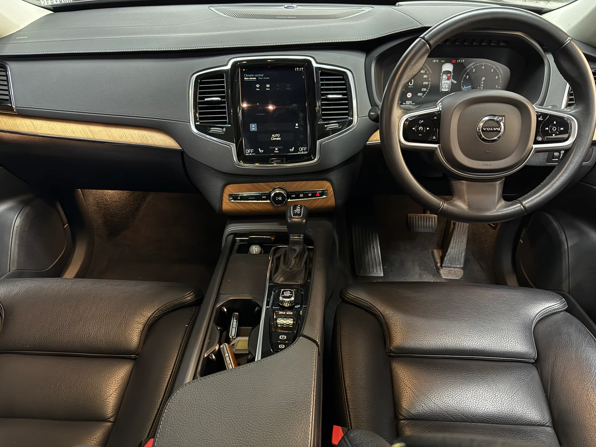 2021 Volvo XC90 5